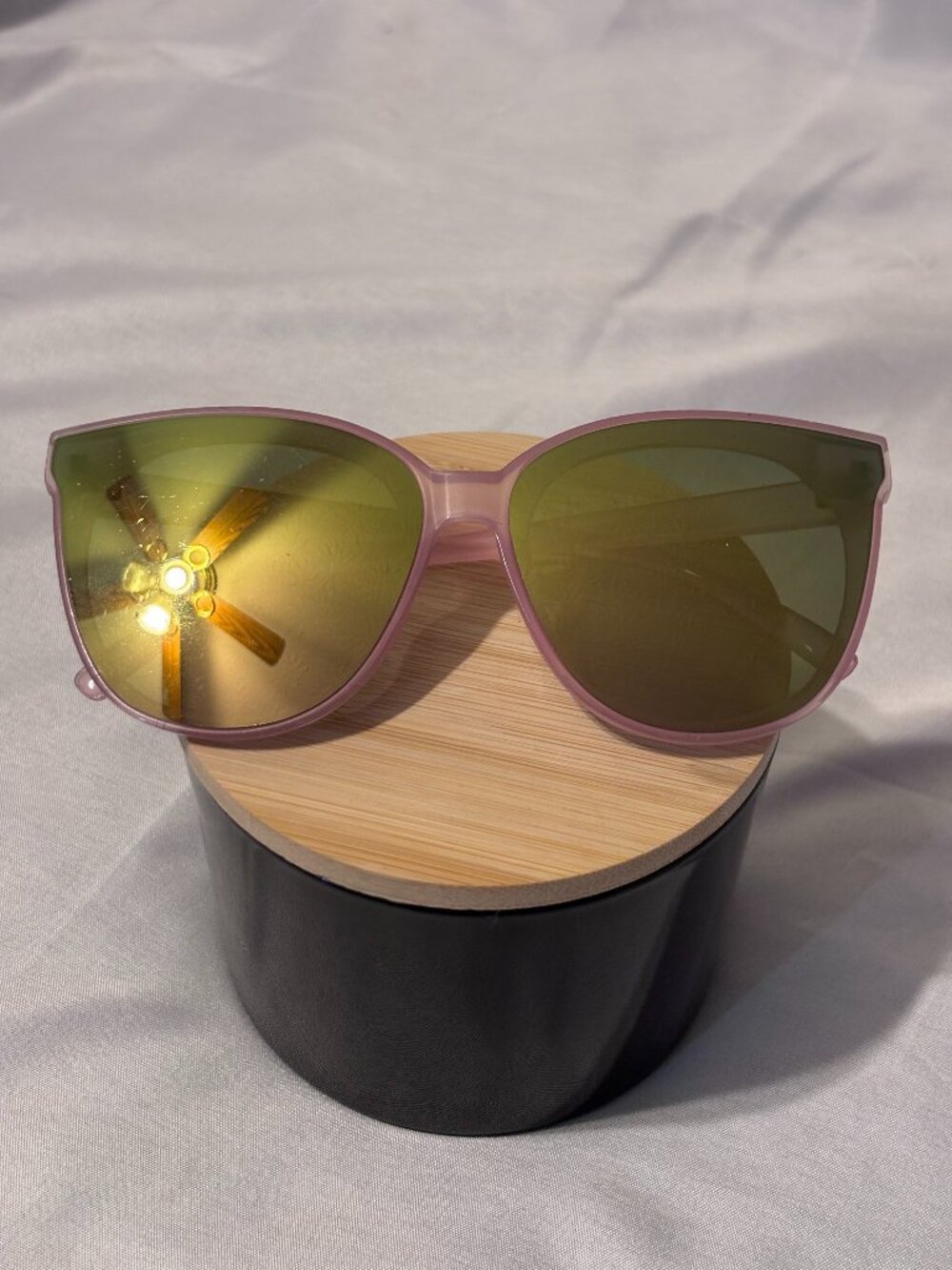 Women’s Pink Cat-Eye Sunglasses with Green Mirrored Lenses